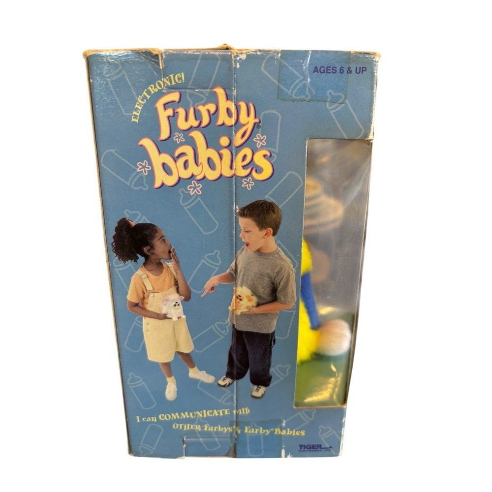 1999 Tiger Electronics FURBY BABIES Yellow and Blue Limited Edition NEW SEALED - Picture 4 of 5